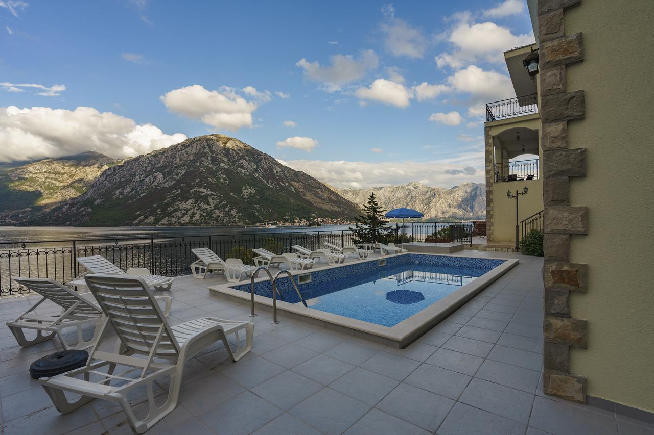 Villa Kosta Donji Morinj Exteriér fotografie