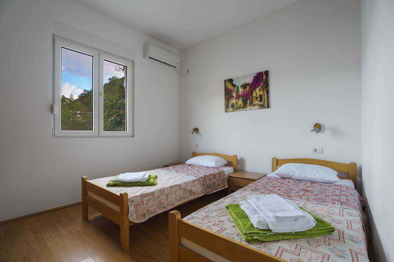 Villa Kosta Donji Morinj Exteriér fotografie