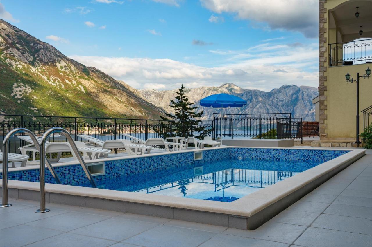 Villa Kosta Donji Morinj Exteriér fotografie