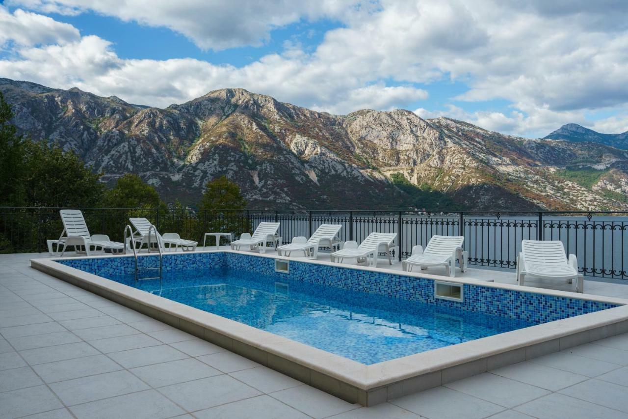 Villa Kosta Donji Morinj Exteriér fotografie